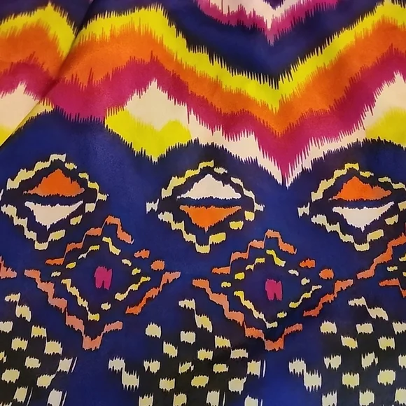 Bold Retro Aztec Neon/Abstract Pattern Oversized Plus Size Cami Tank - Picture 3 of 3